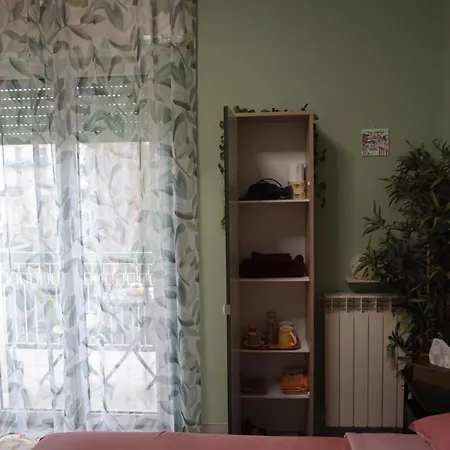 ホームステイ With Private Bathroom